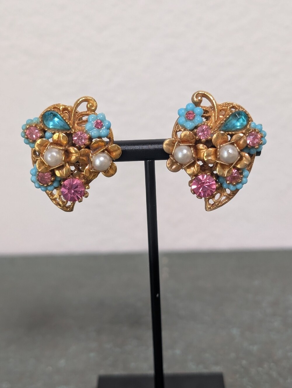 ART Co Leaf Shaped Rhinestone Clip On Earrings with Applied Flowers Gold Tone